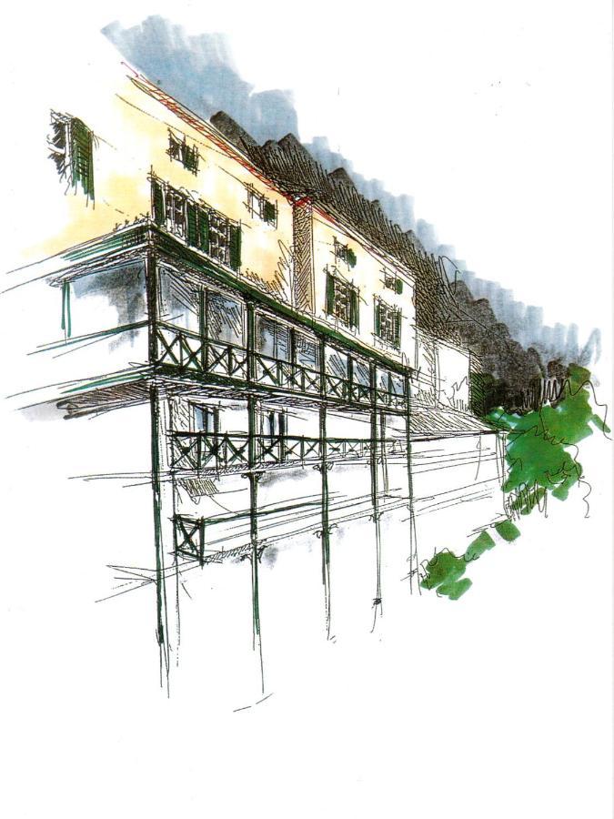 Hotel Bellevue Puy-l'Eveque Exterior photo